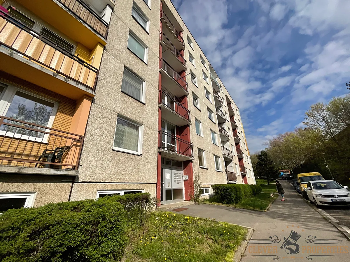 Pronájem bytu 1+1 43 m²